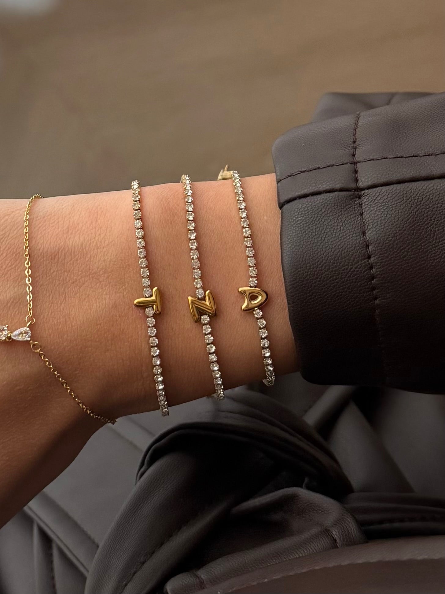 LETTER DIAMANT ARMBAND