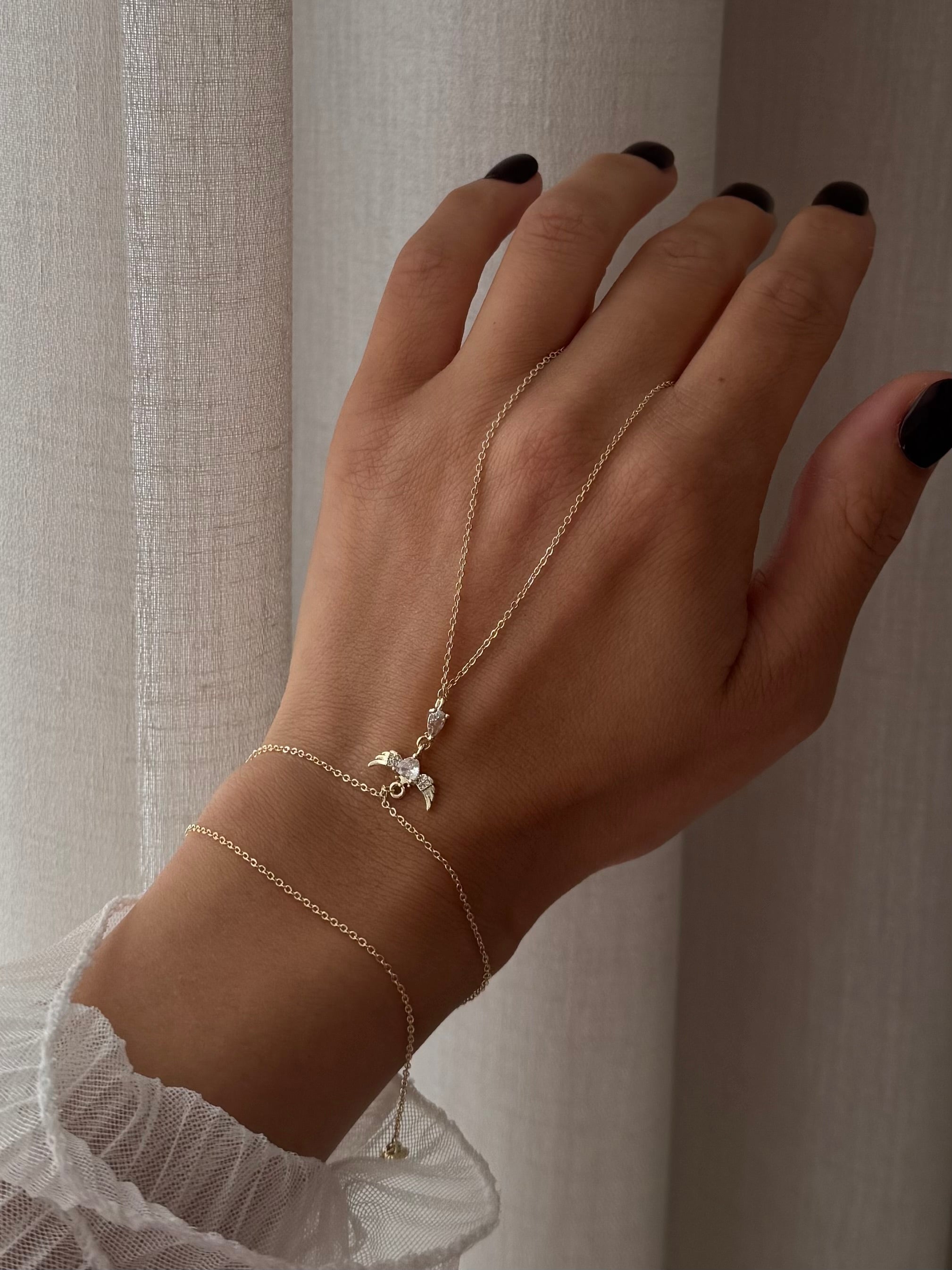ANGEL HANDCHAIN