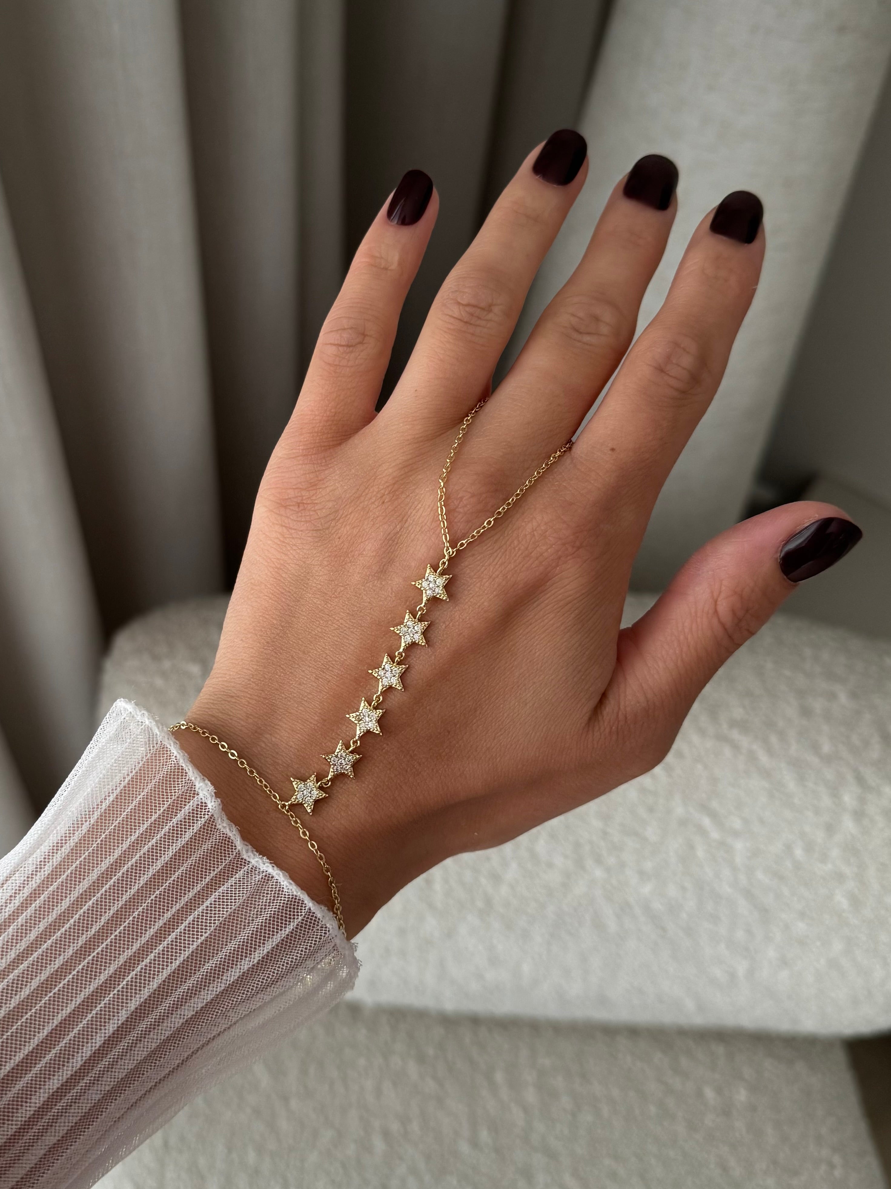 STAR HANDCHAIN