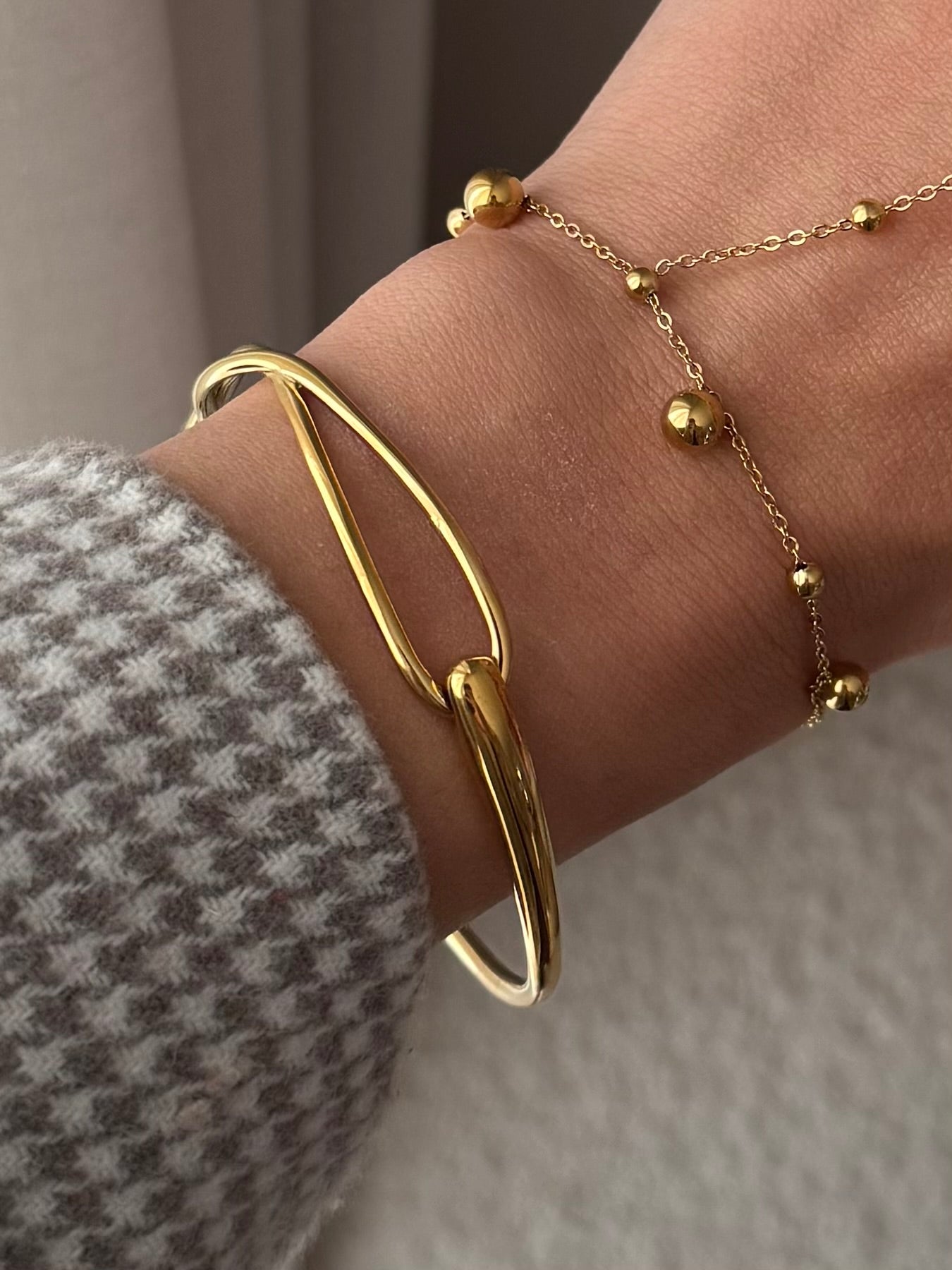 LAYERED BANGLE