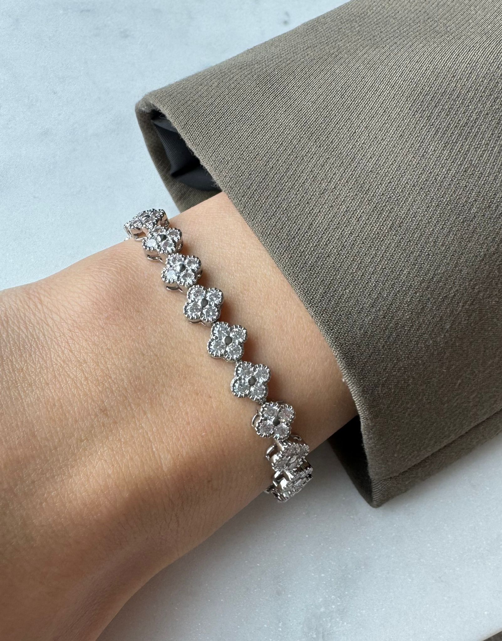 DIAMOND ZILVER ARMBAND