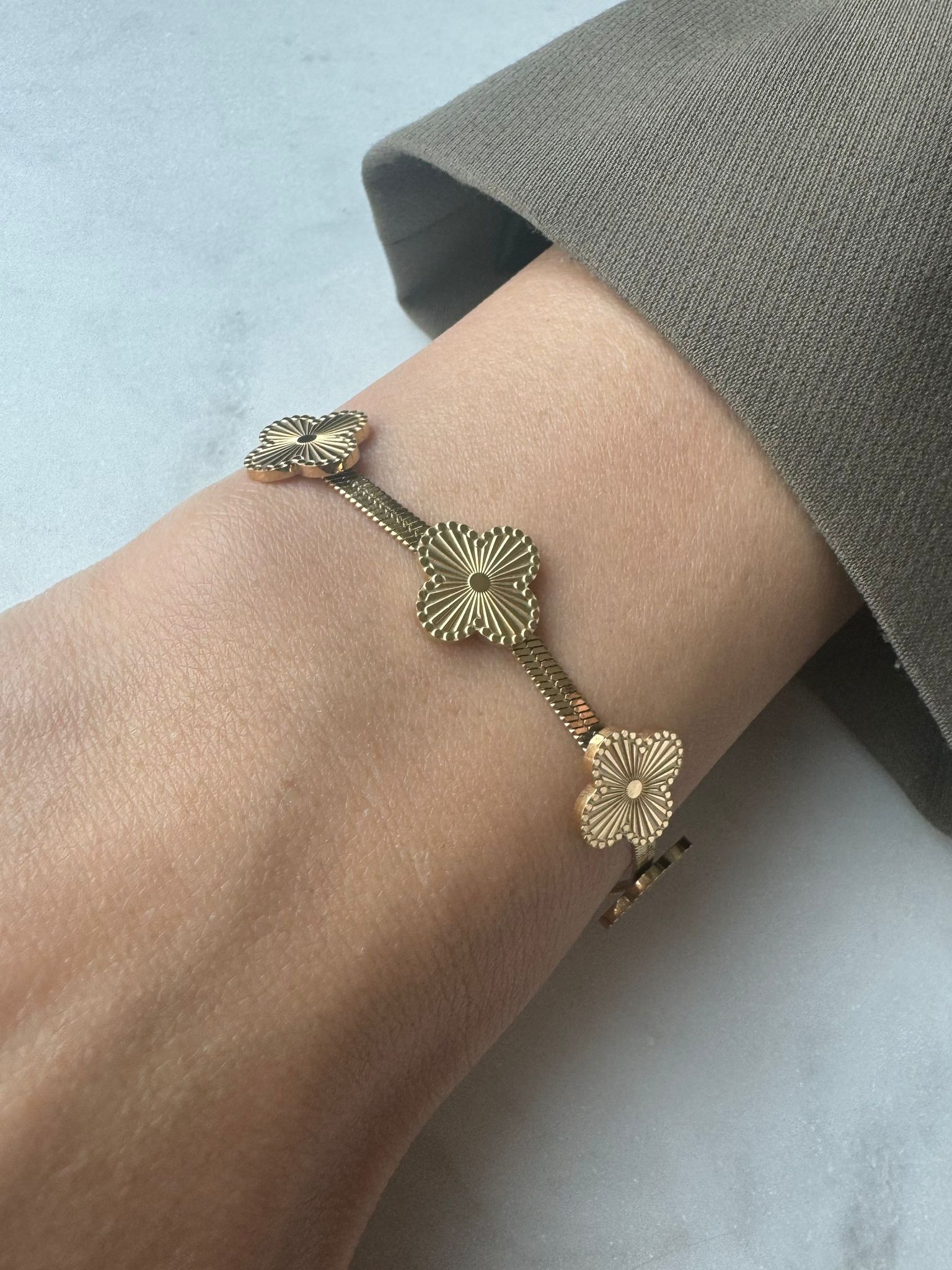 CHLOÉ SNAKE ARMBAND