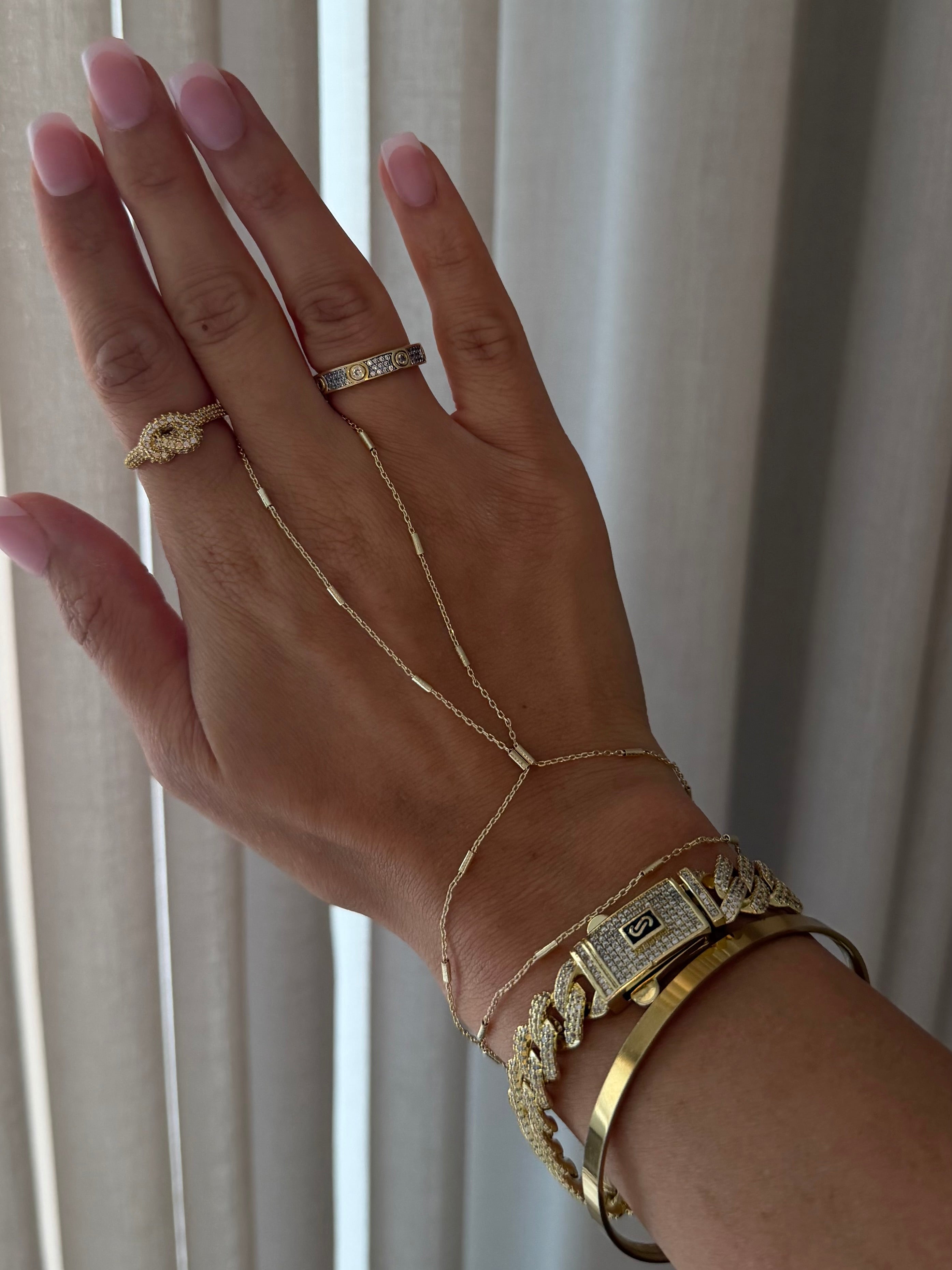 NOÉA HANDCHAIN