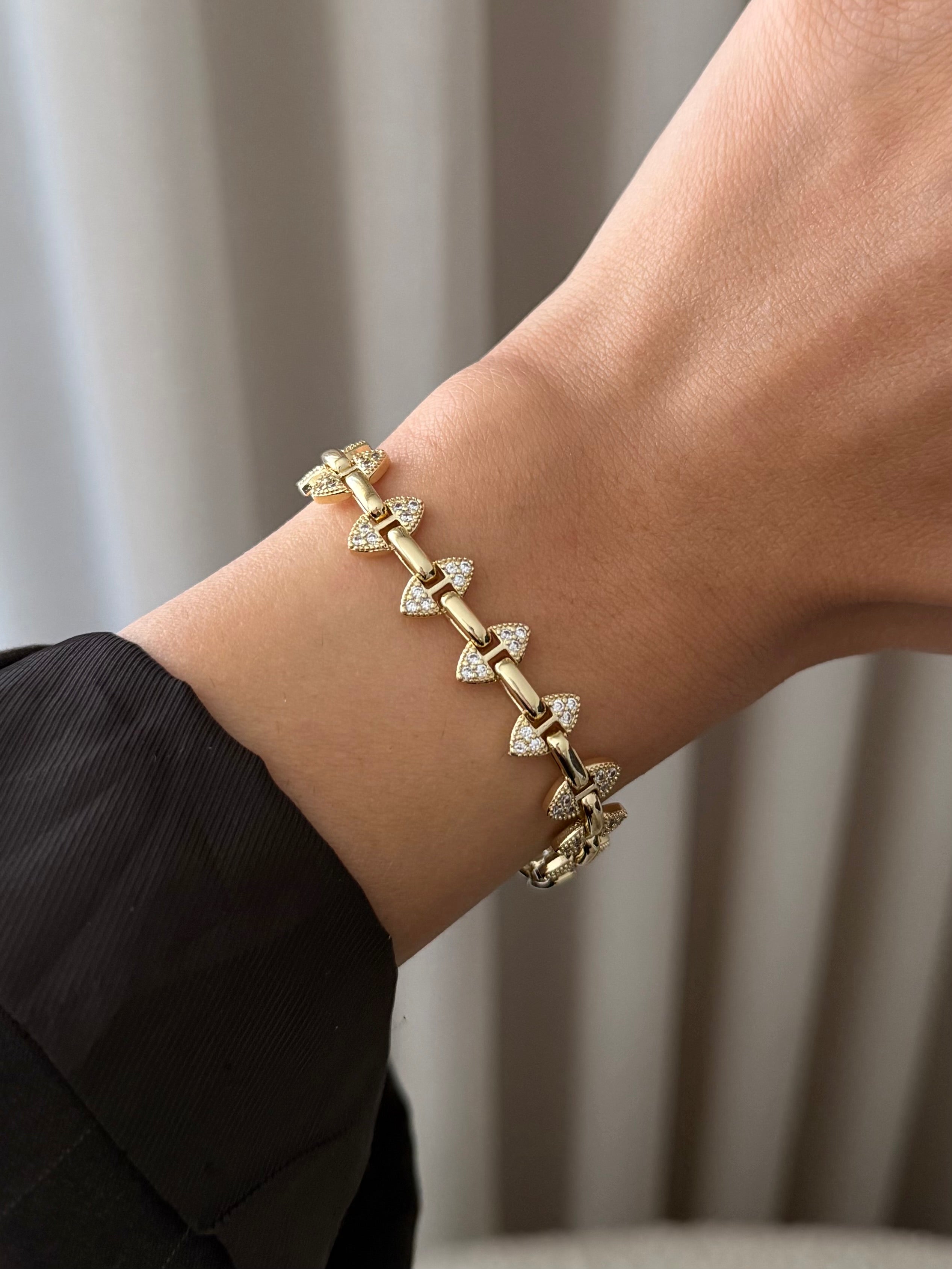LUNA ARMBAND