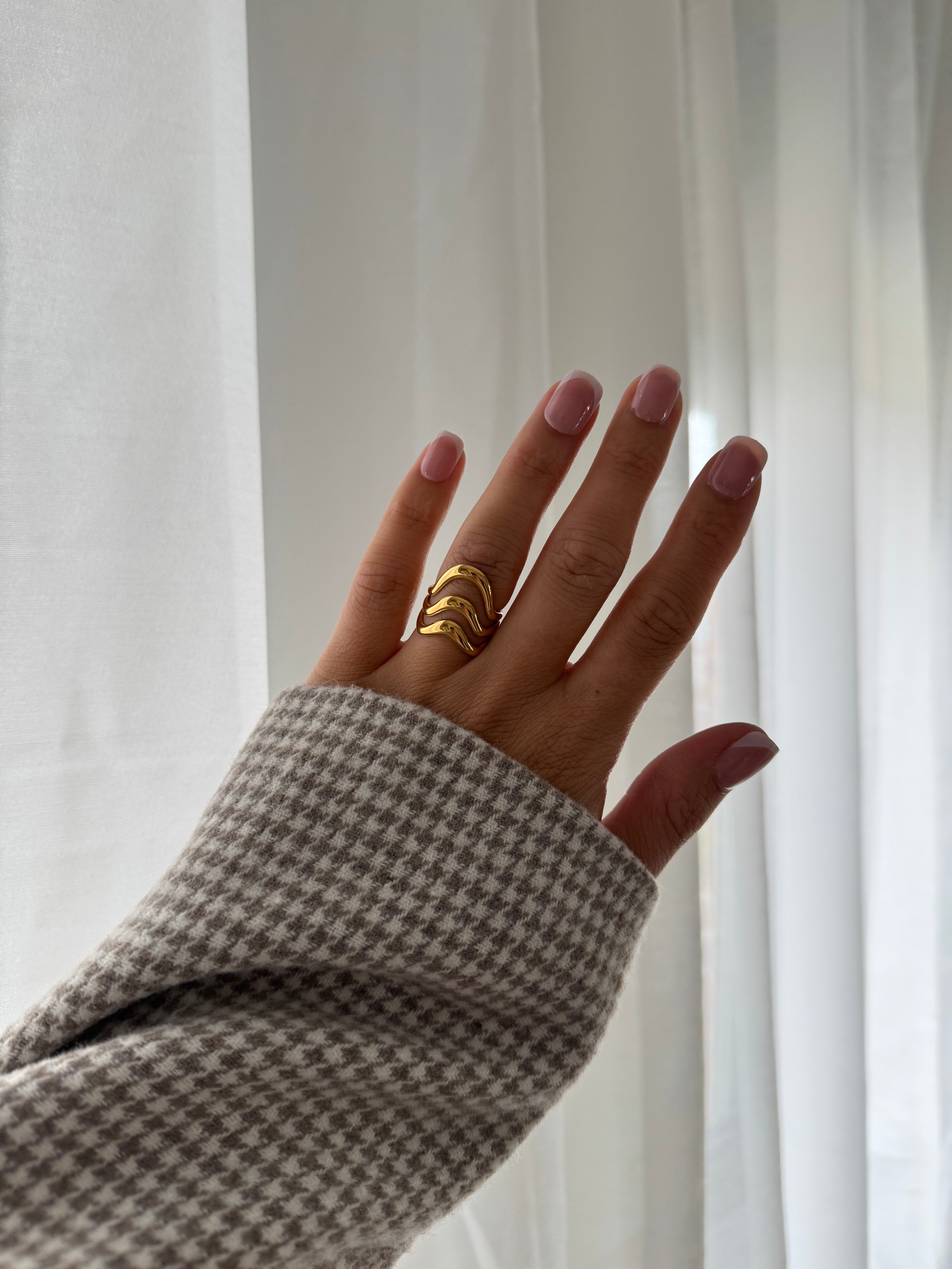 AMARA RING