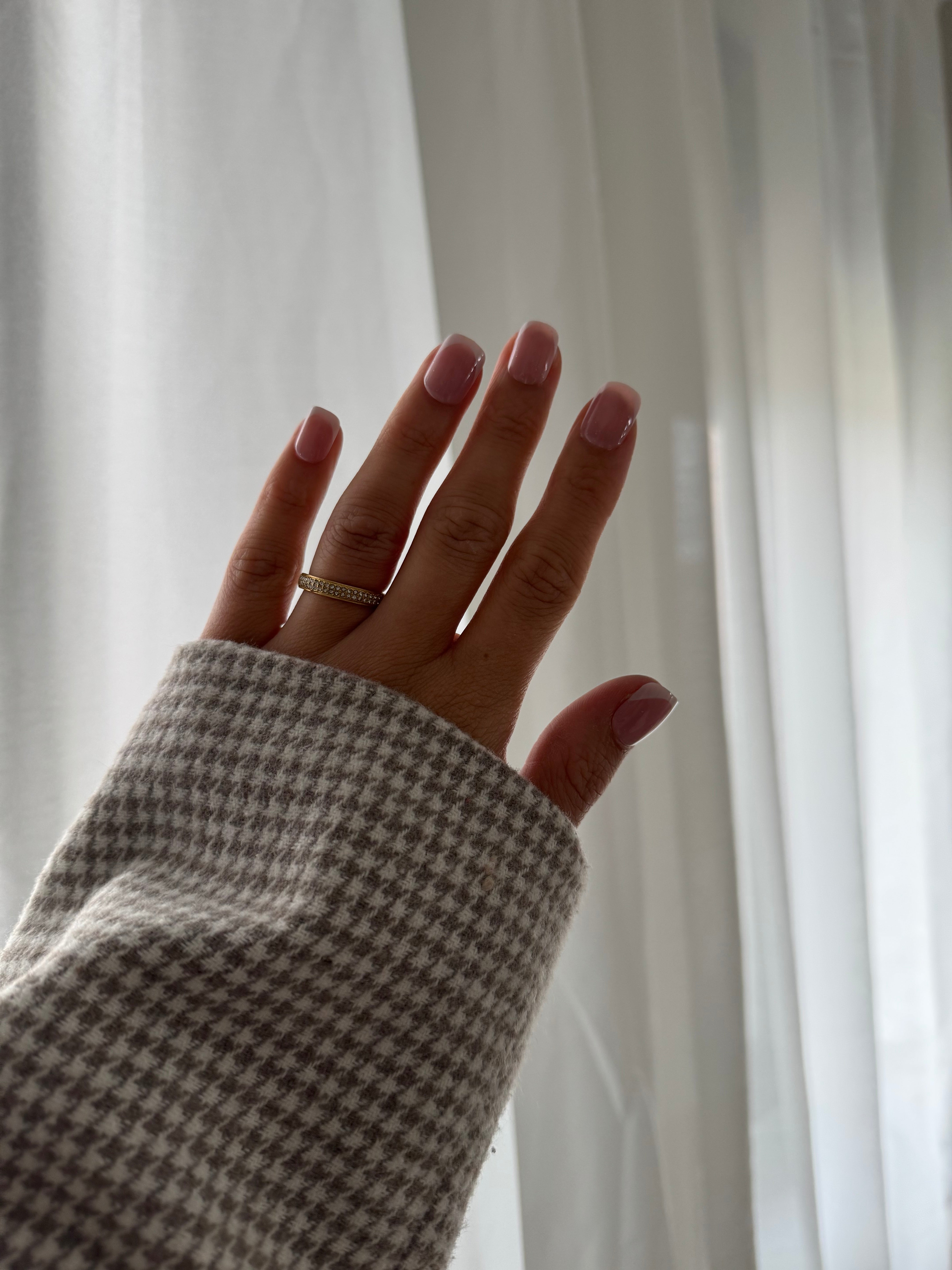 AVELINA RING