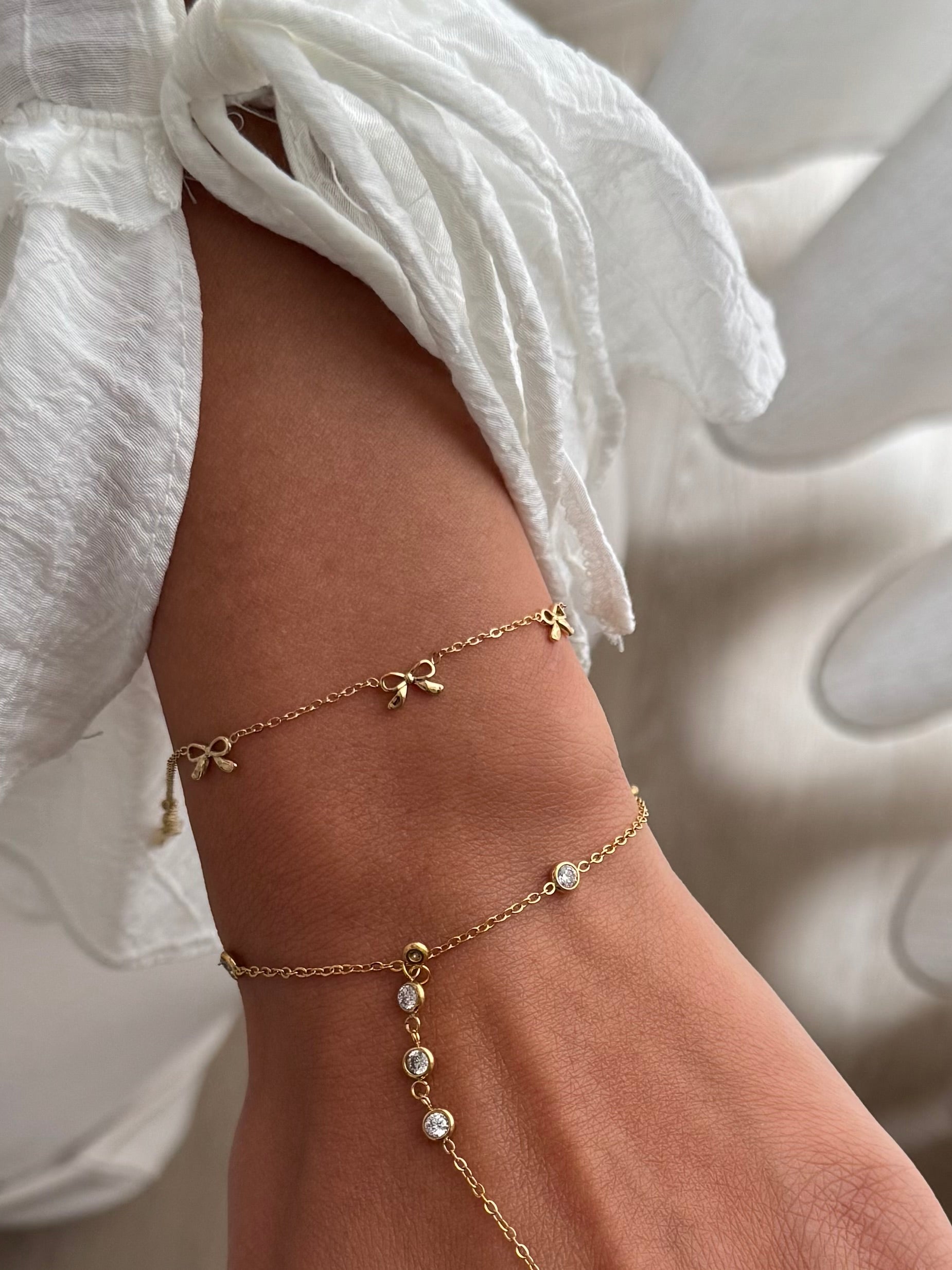 TINY STRIK ARMBAND