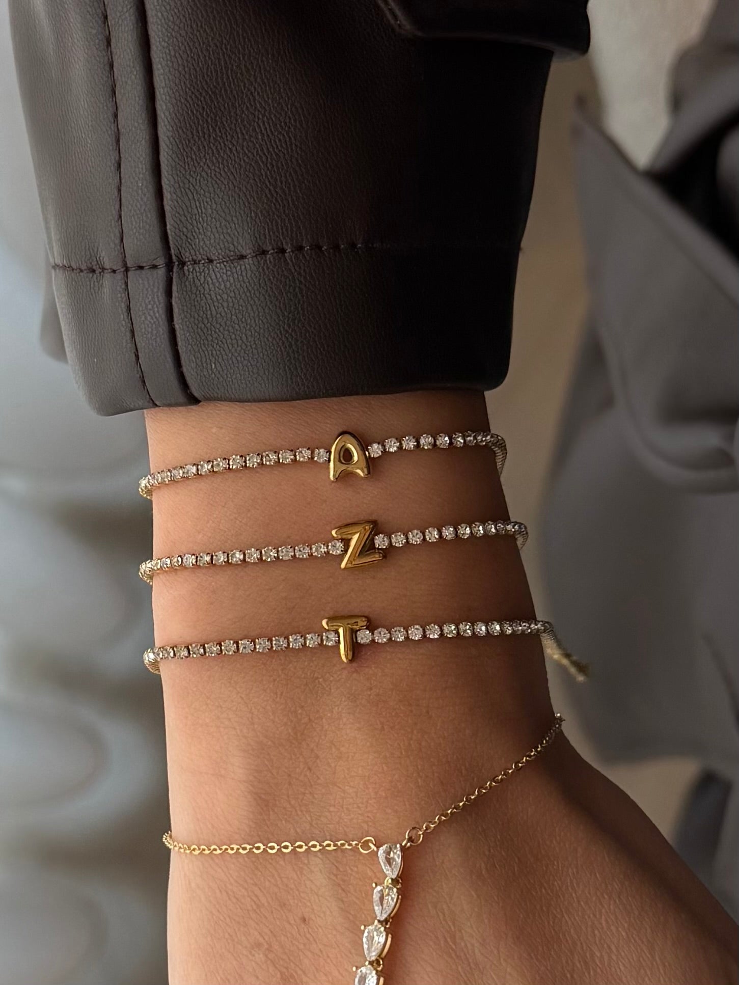 LETTER DIAMANT ARMBAND