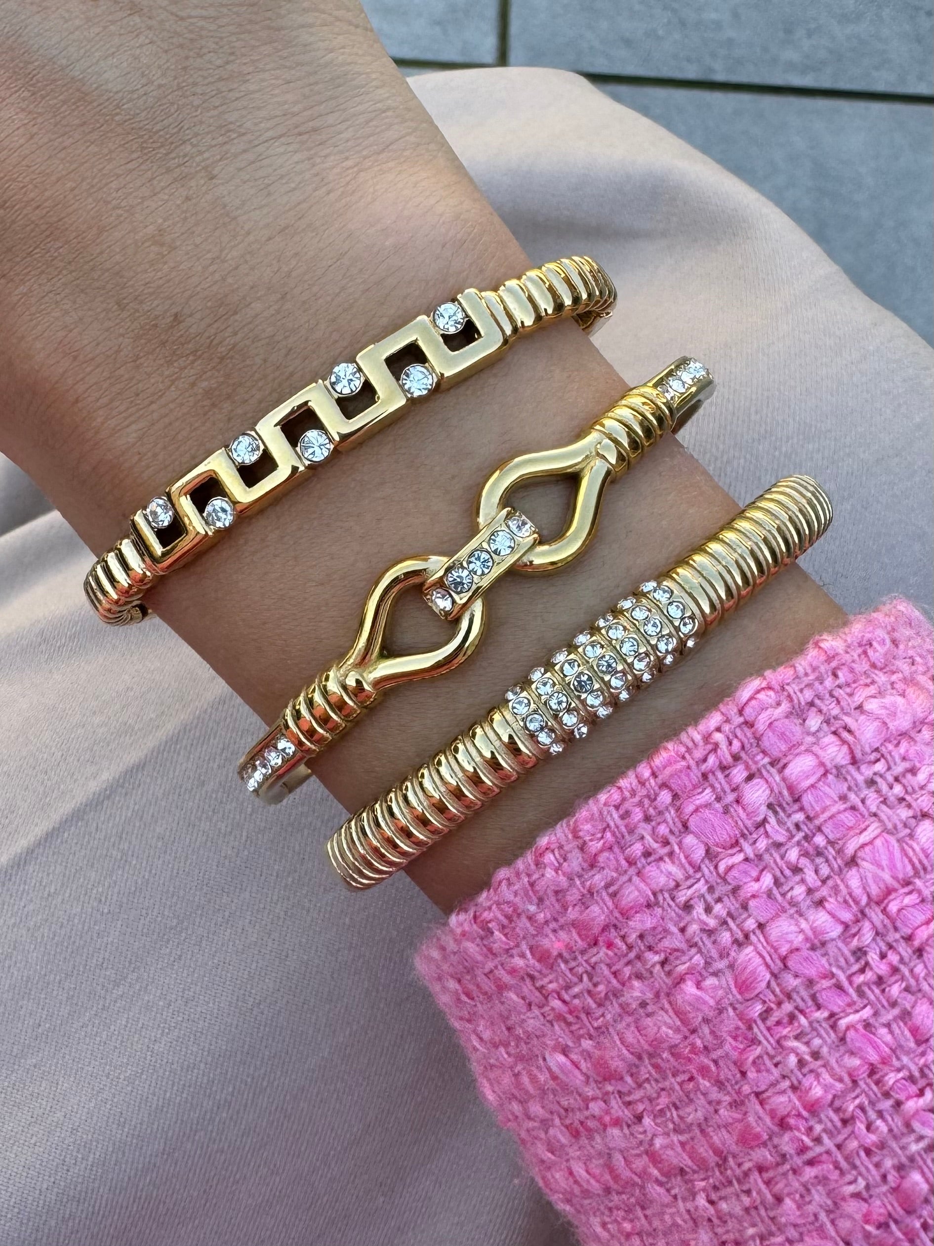 BANGLE TWIST KNOT