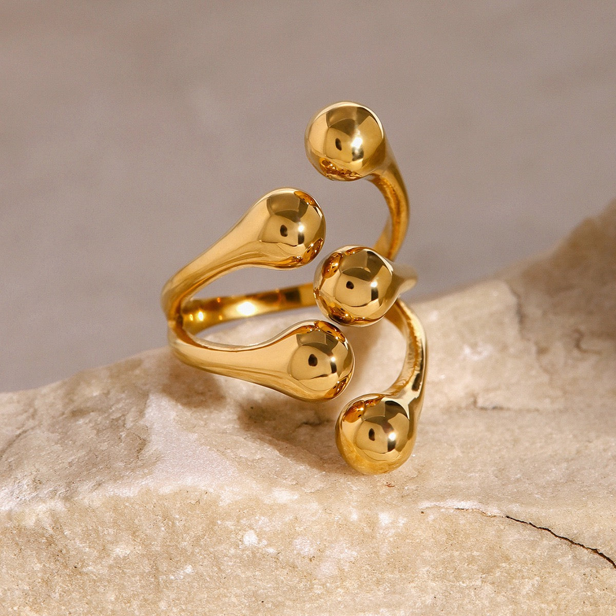 GEOMETRISCHE RING