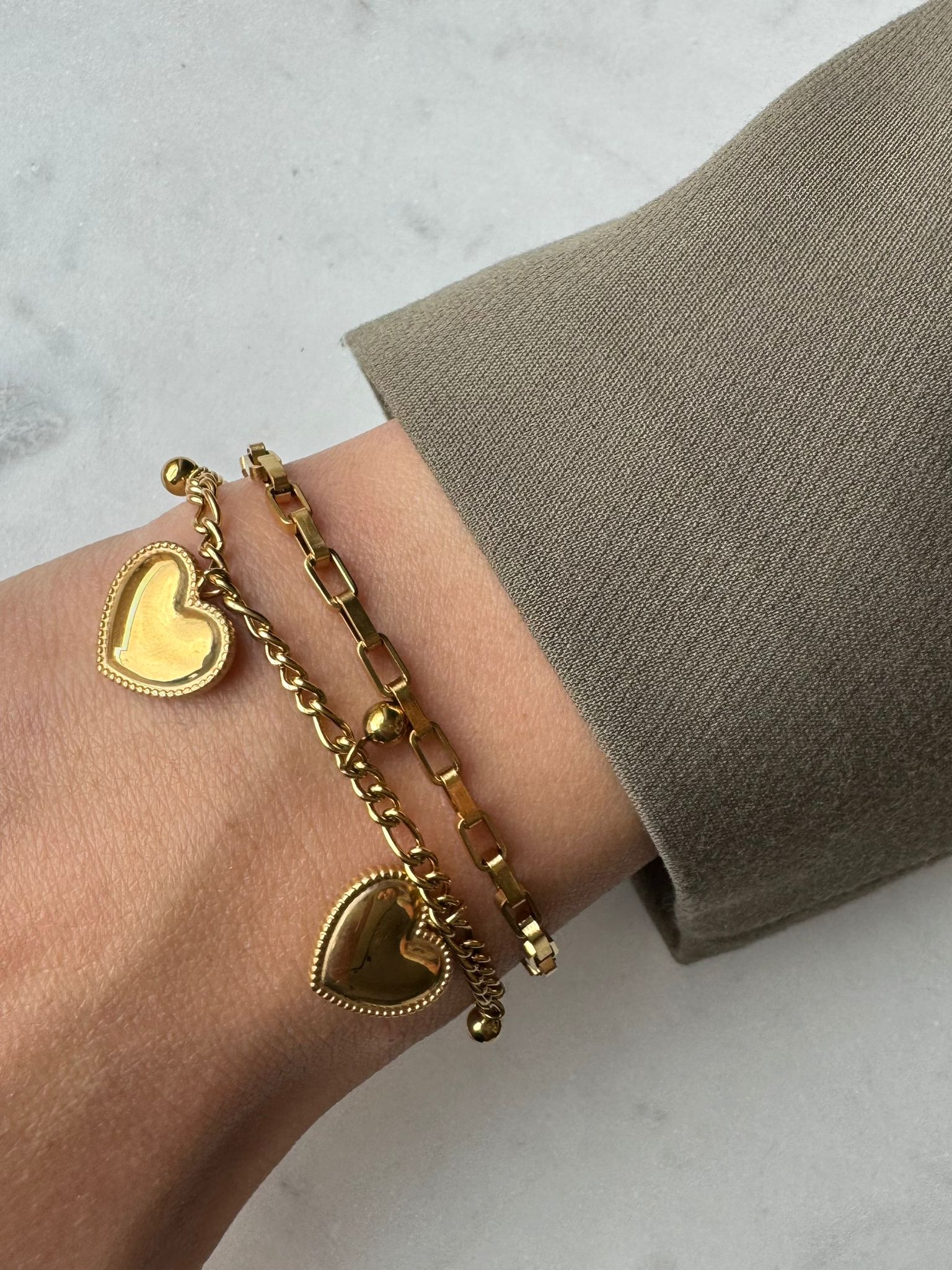 NINA ARMBAND